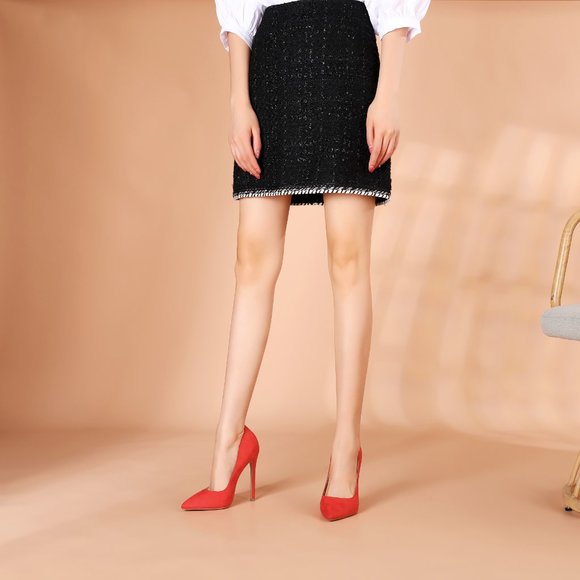 Petit Cadeau Leona - Classic and Sexy Slip on Pumps with 5" High Heels. NEW! - Picture 7 of 8